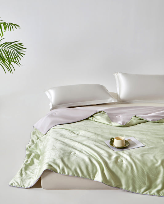 Cool-to-the-Touch TENCEL Silk Quilt