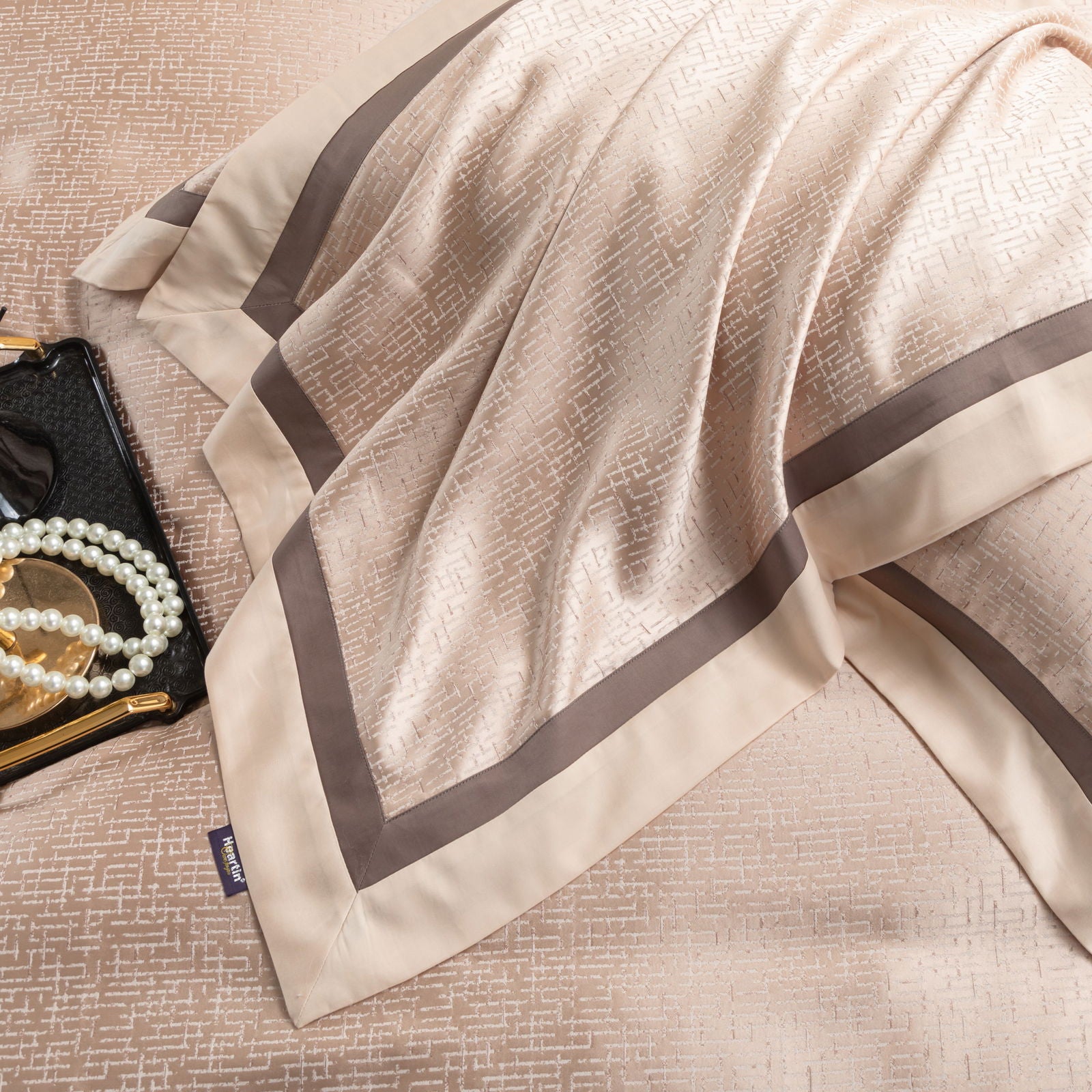 Golden Years - Heartin -  - 